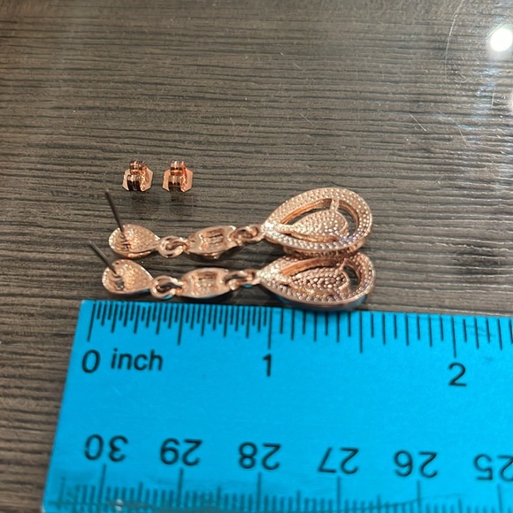Vintage Style Rose Gold Colored Drop Earrings Rhinestone Dangle Earrings - Picture 8 of 15